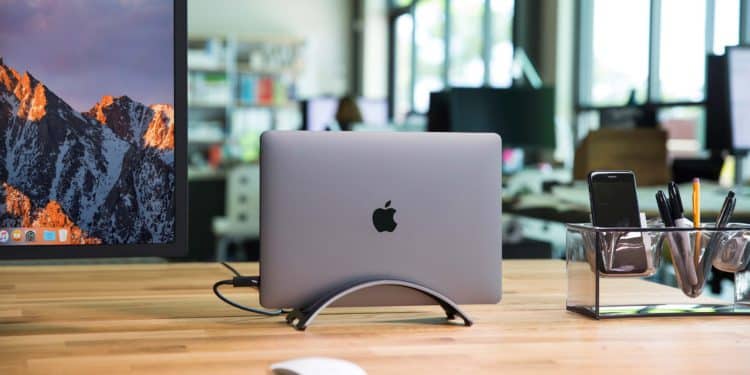 BookArc-Gris-Sideral-MacBookPro-4