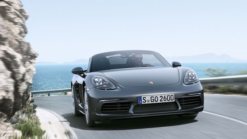 Porsche-718-Boxster