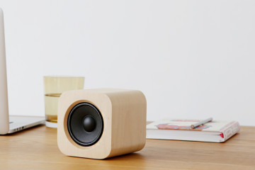 Sugr-Cube-Portable-Wi-Fi-Speaker-3