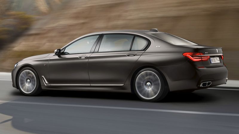 BMW M760Li xDrive