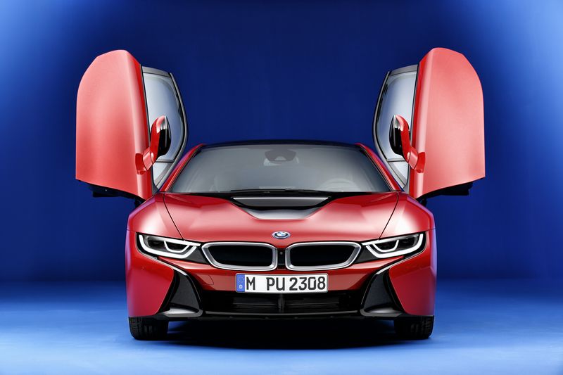 BMW i8 Protonic Red 3