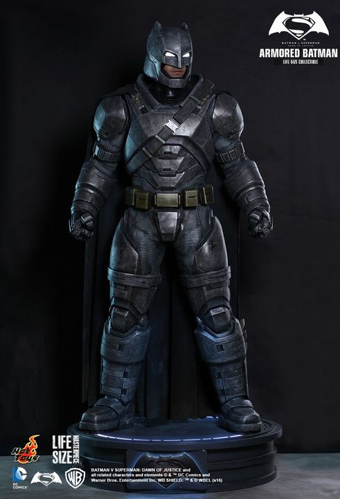 Batman Life Size Figure bis