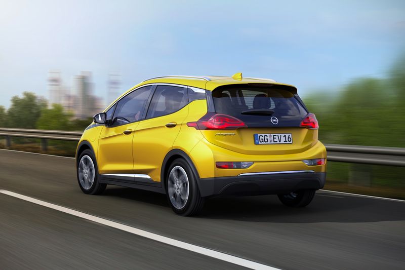 Opel Ampera Electrique 2