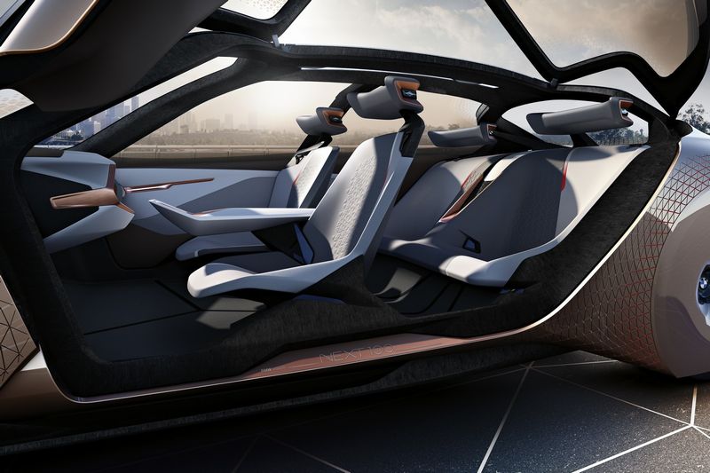 BMW Vision Next 100