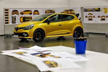 Renault_Clio RS 16