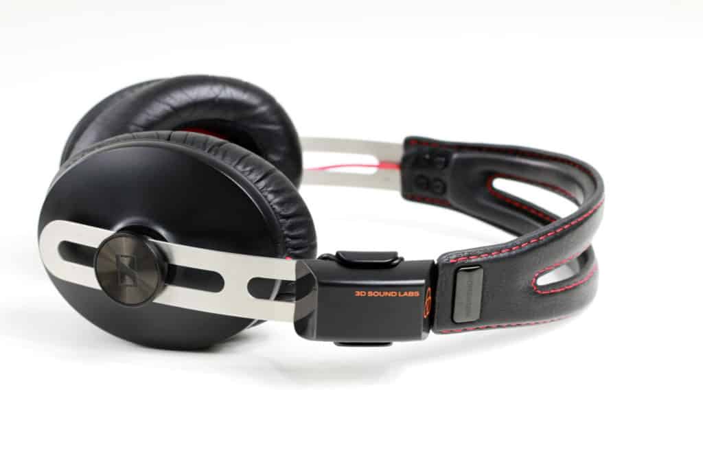 3D-Sound-One-Module-headphones-3