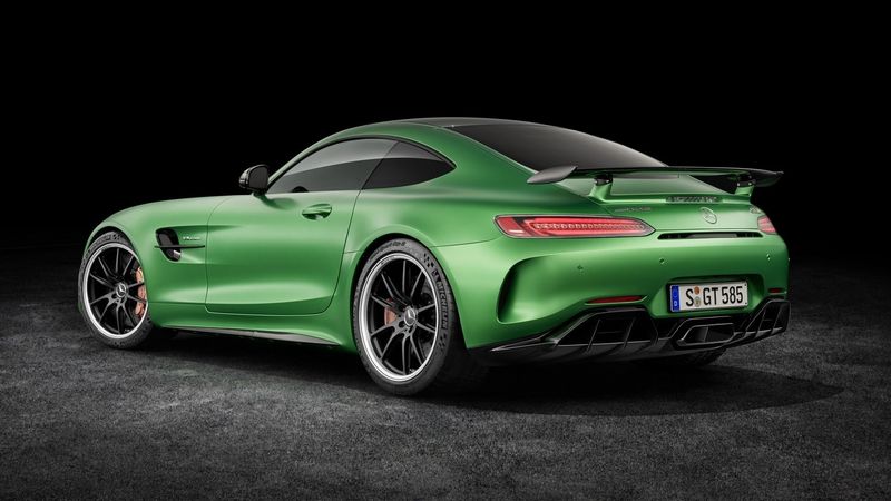 Mercedes AMG GT R 2016 bis