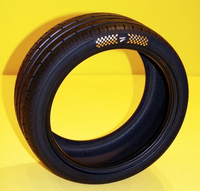 Z Tyre pneu gold