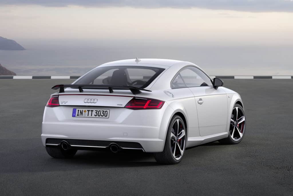 audi-tt-s-line-competition