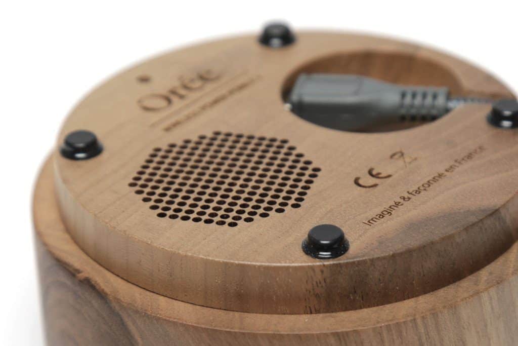 pebble_speakerphone_oree