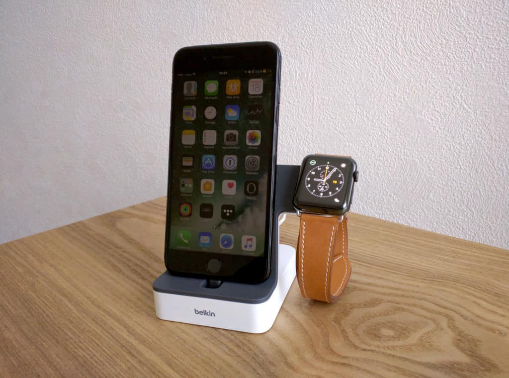 belkin-powerhouse-dock-iphone-apple-watch-5