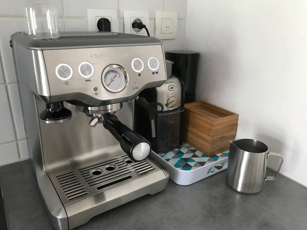 maxi-coffee-riviera-bar-espresso