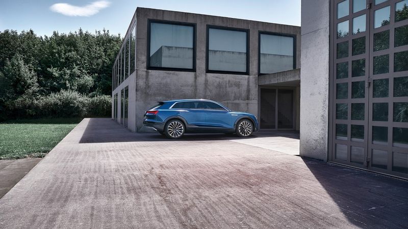Audi SUV etron 2018