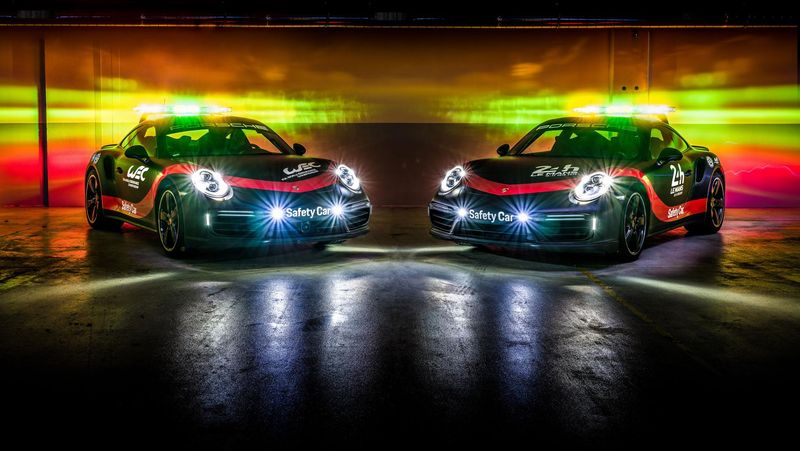 Porsche 911 Safety Car WEC