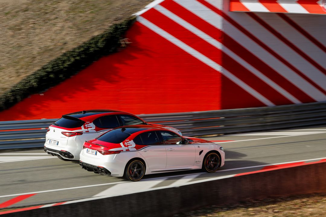 Les Giulia et Stelvio en mode Alfa Romeo Racing