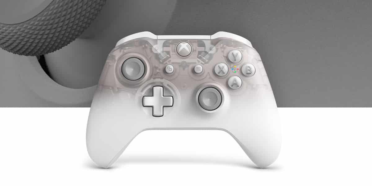 Microsoft-Xbox-Phantom-White