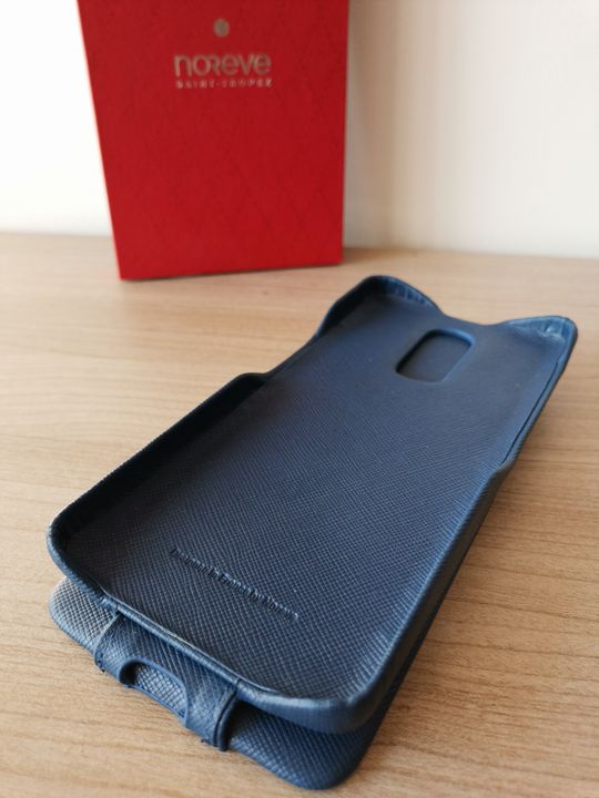 Noreve OnePlus6T