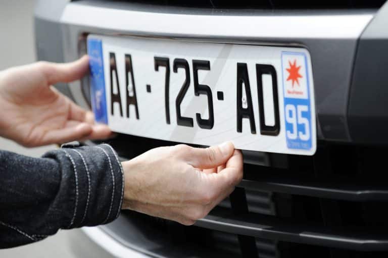À quoi sert une plaque d’immatriculation SIV ? – THM Magazine