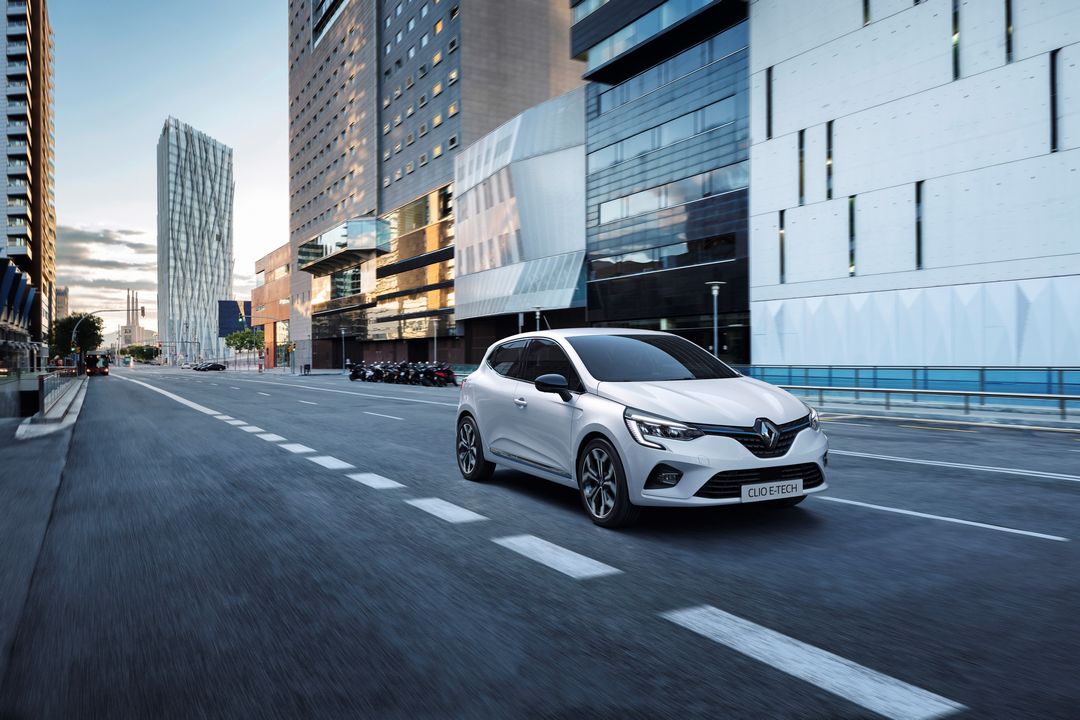 Renault Captur Clio E-TECH