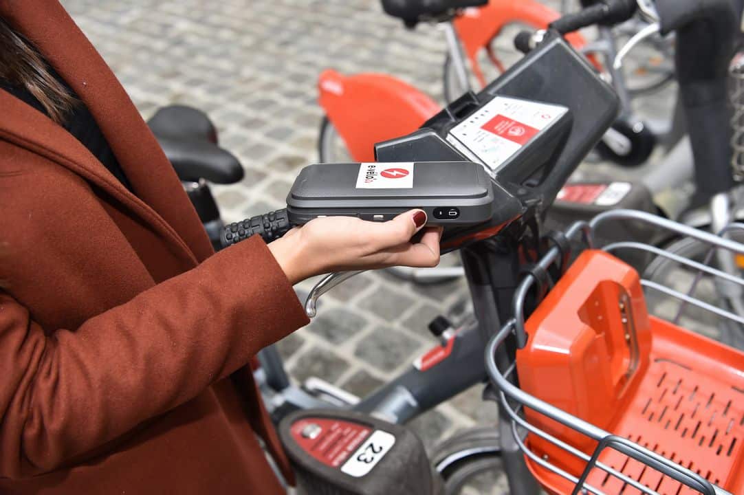 Un nouveau service de vélos électriques e-Vélo'v à Lyon