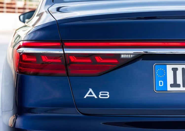 Audi A8 OLED