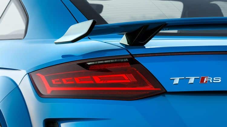 Audi TT RS OLED