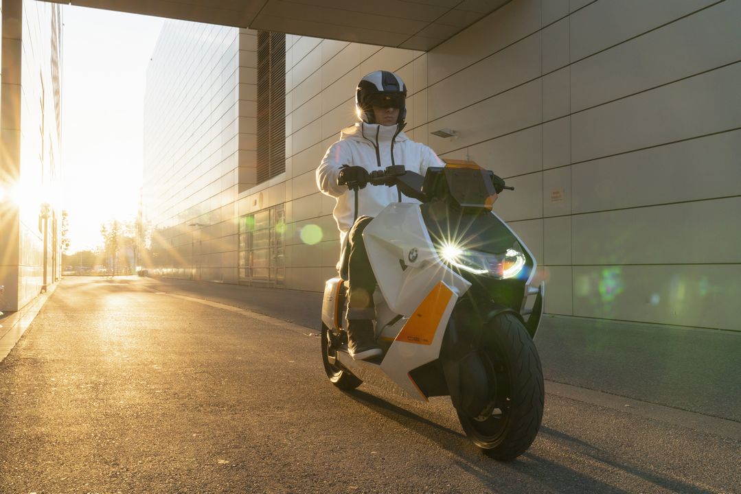 BMW Scooter électrique du futur