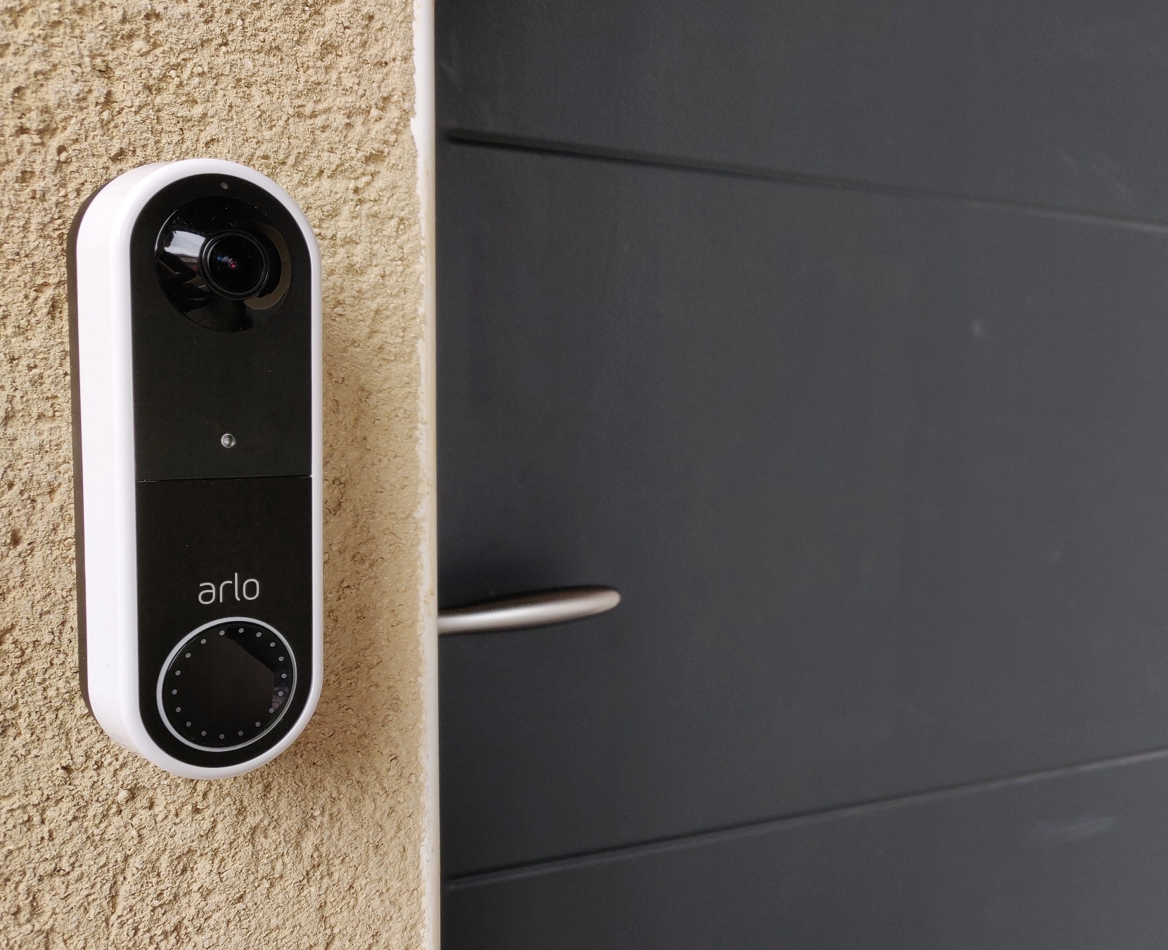 Test Arlo Essential WireFree Video Doorbell la connectée qu