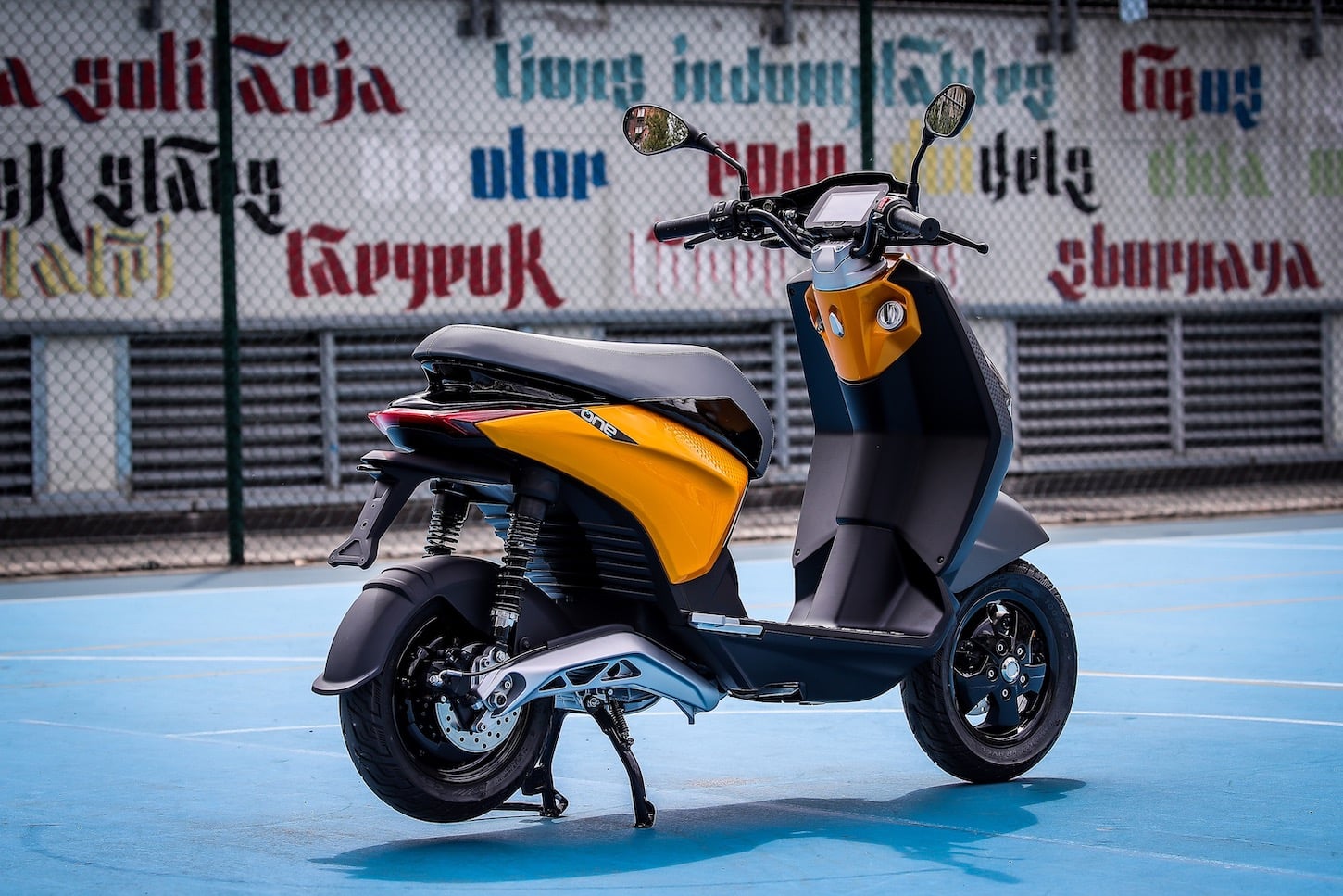 Scooter électrique Piaggio One