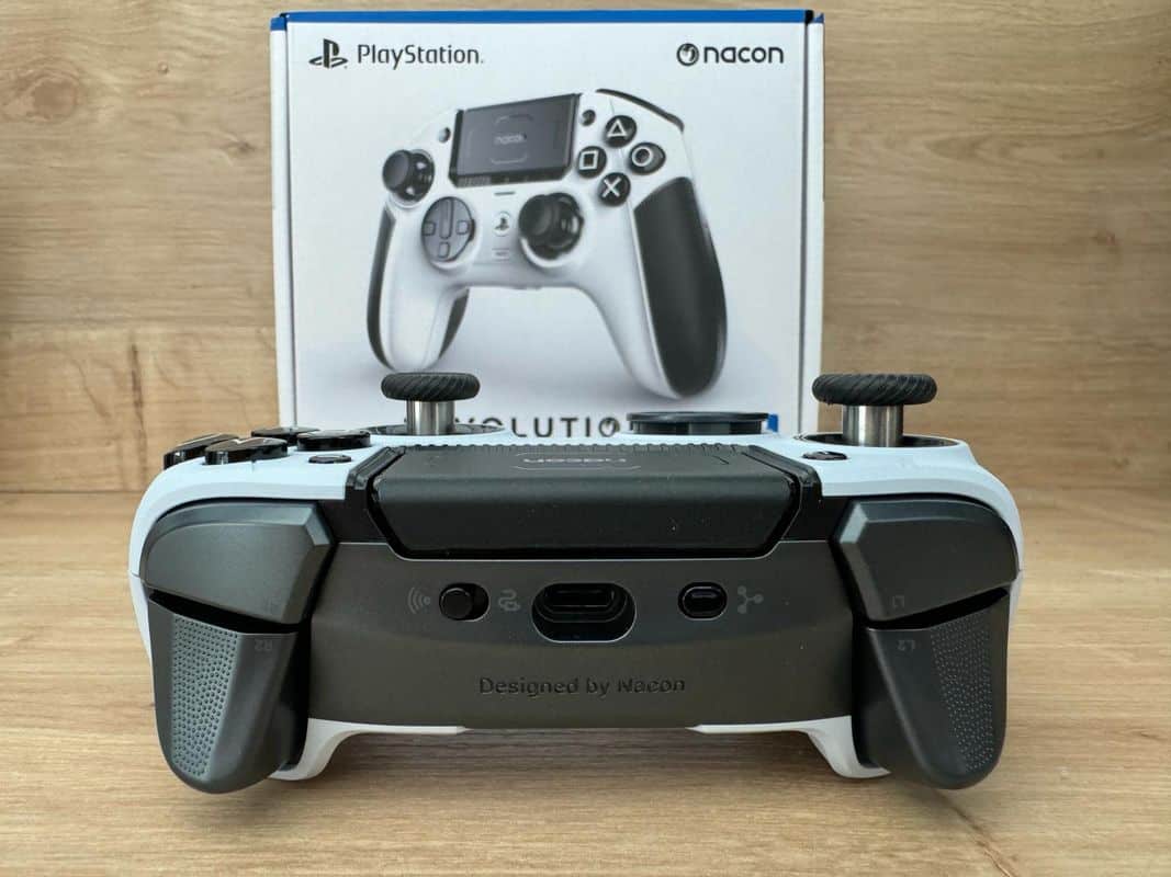 test manette nacon revolution 5 Pro