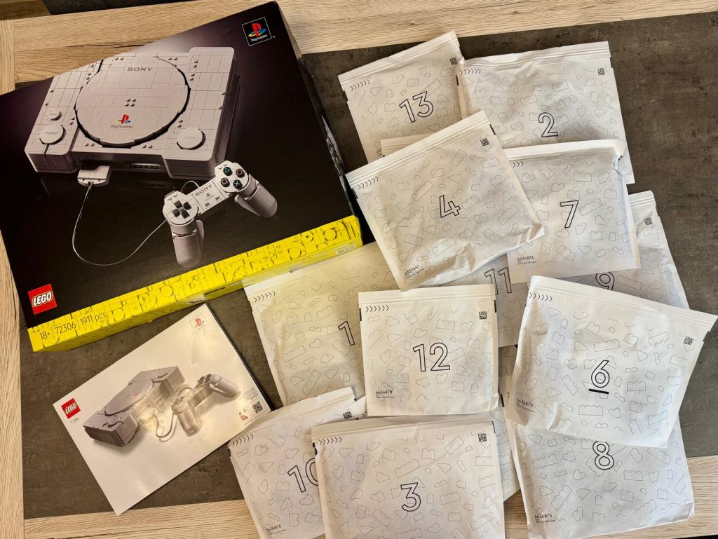 LEGO Playstation sachets