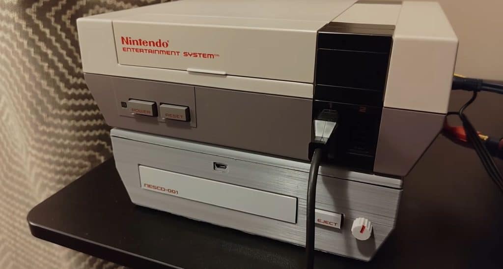 Un lecteur de disque pour la NES : voici NESCD.