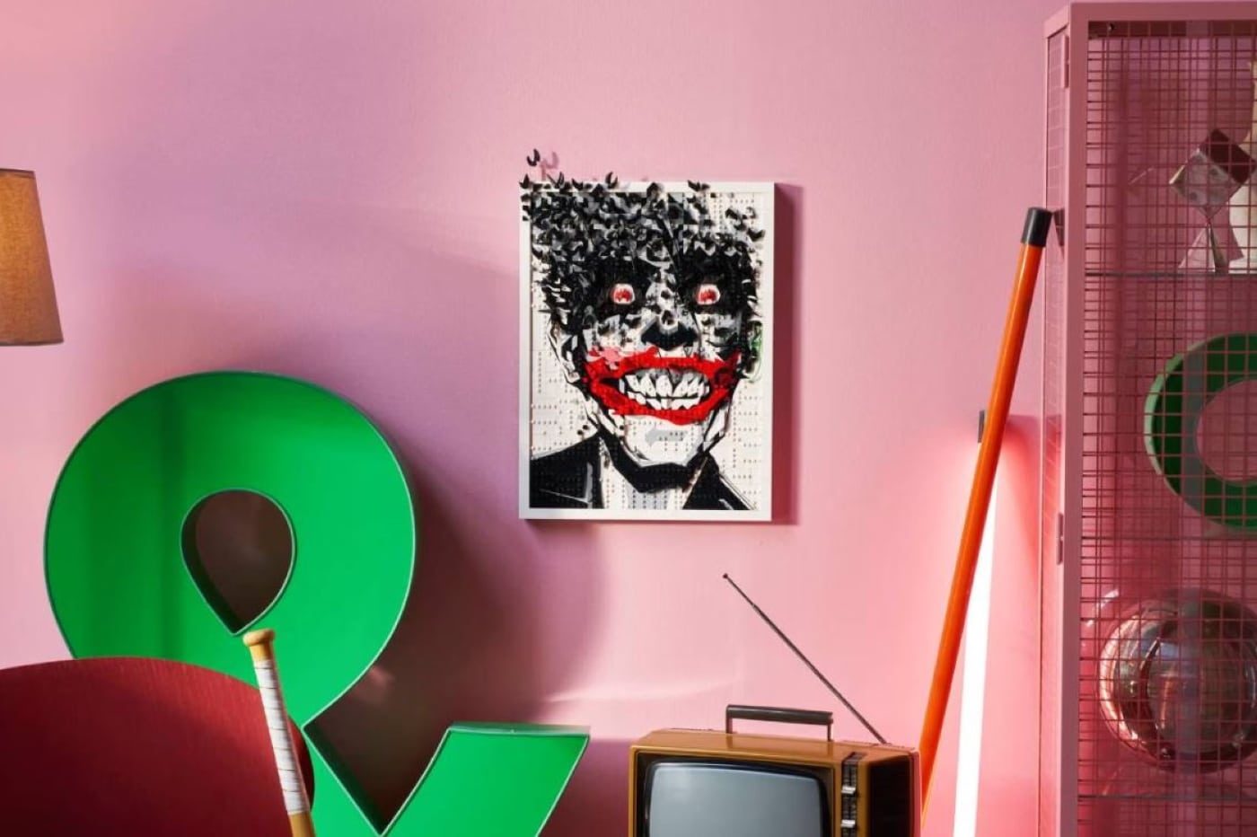 Le nouveau set LEGO The Joker Wall Art Comic Cover (67012) arrive en 2027