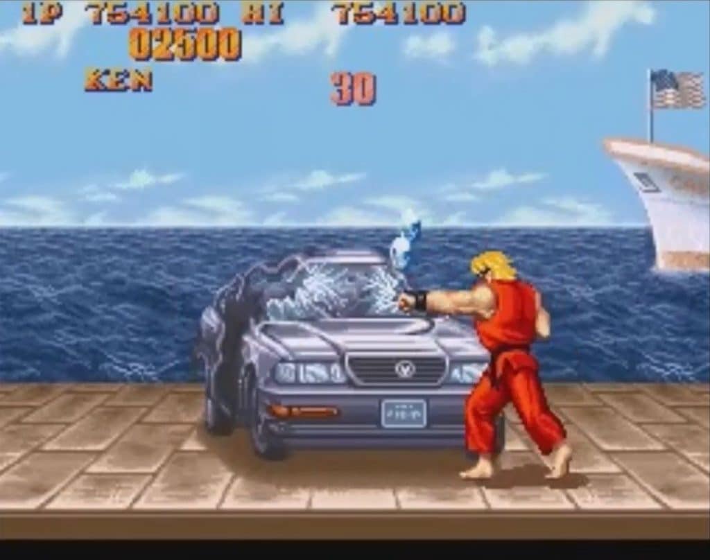 Le stage bonus de Street Fighter 2 avec la voiture et Ken